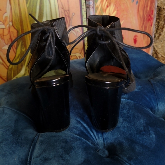 Rialto Elastic Strap Chunky Heels with Tie Back - Picture 4 of 6